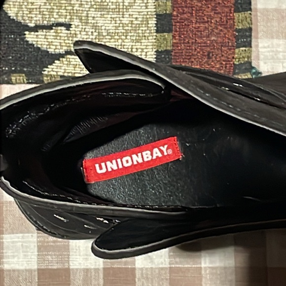 BNIB UnionBay Faux Suede Wedge Boots - Picture 6 of 13